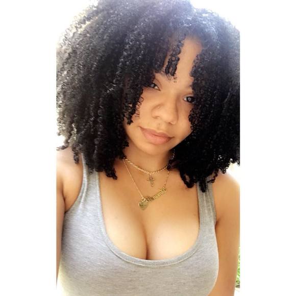 Meet your Posher, Amanda - Picture 1 of 1